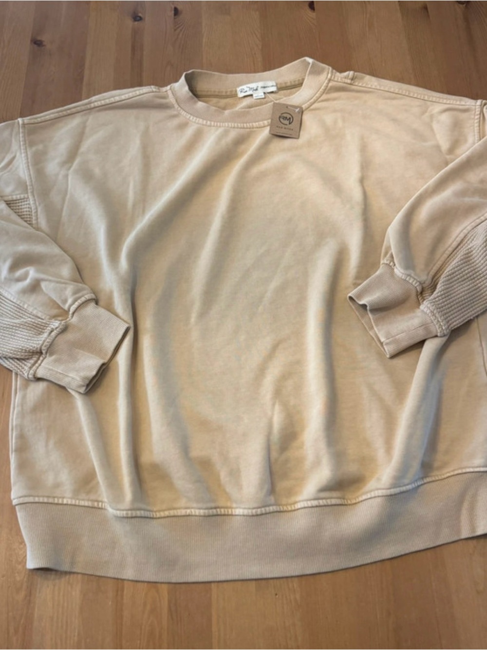 NWT! Rae Mode Comfy Sweatshirt Size L